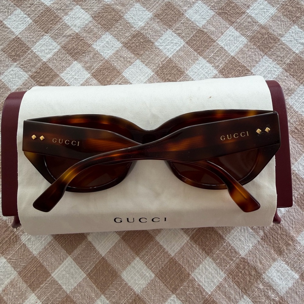 Gucci Women's Brown Sunglasses - Picture 2 of 16